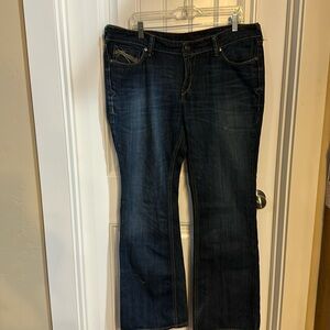 Ariat Denim Ruby boot cut jeans size 34R. These jeans are in great condition